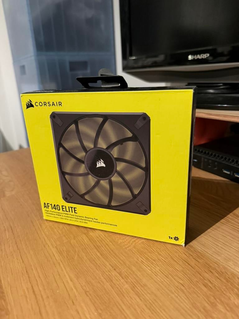 Corsair AF140 ELITE cooling fan, Computers en Software, Computerkoelers, Ophalen of Verzenden, Zo goed als nieuw, Luchtkoeling