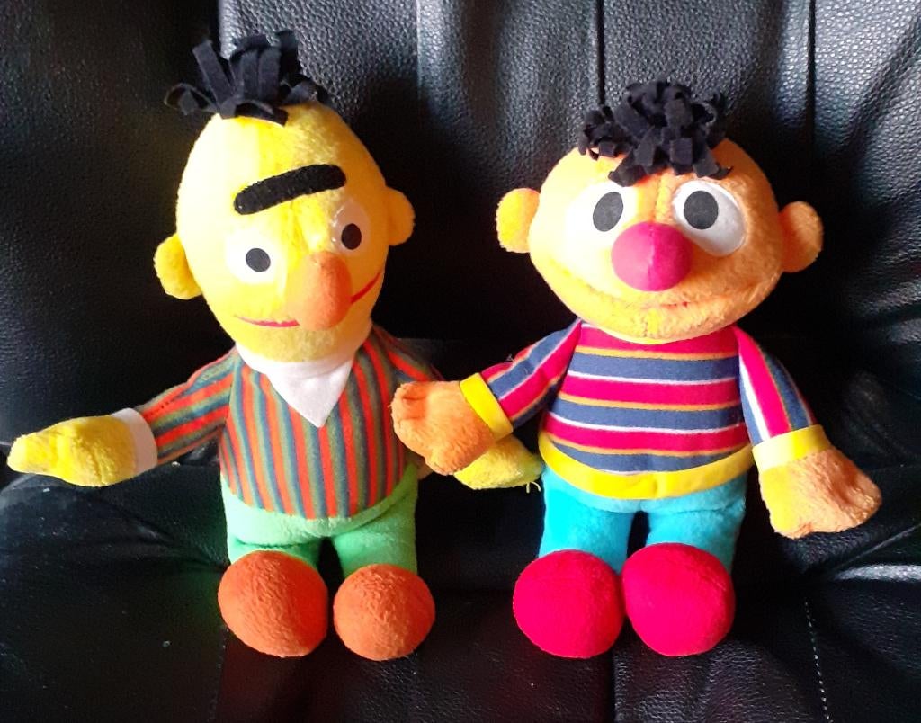 Knuffels Bert en Ernie ( Sesamstraat ), Kinderen en Baby's, Overige karakters, Ophalen, Gebruikt, Overige typen