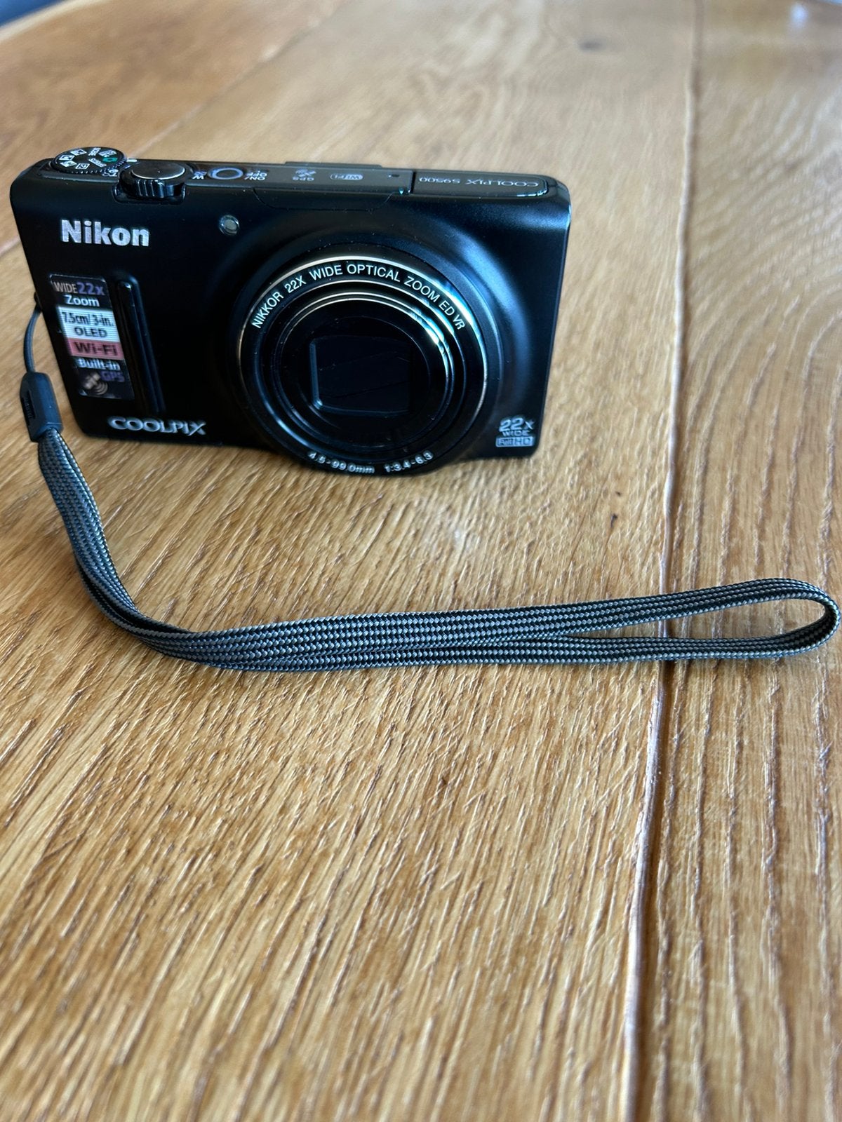 Nikon Coolpix S9500, Audio, Tv en Foto, Fotocamera's Digitaal, Ophalen of Verzenden, Zo goed als nieuw, Nikon, 8 keer of meer