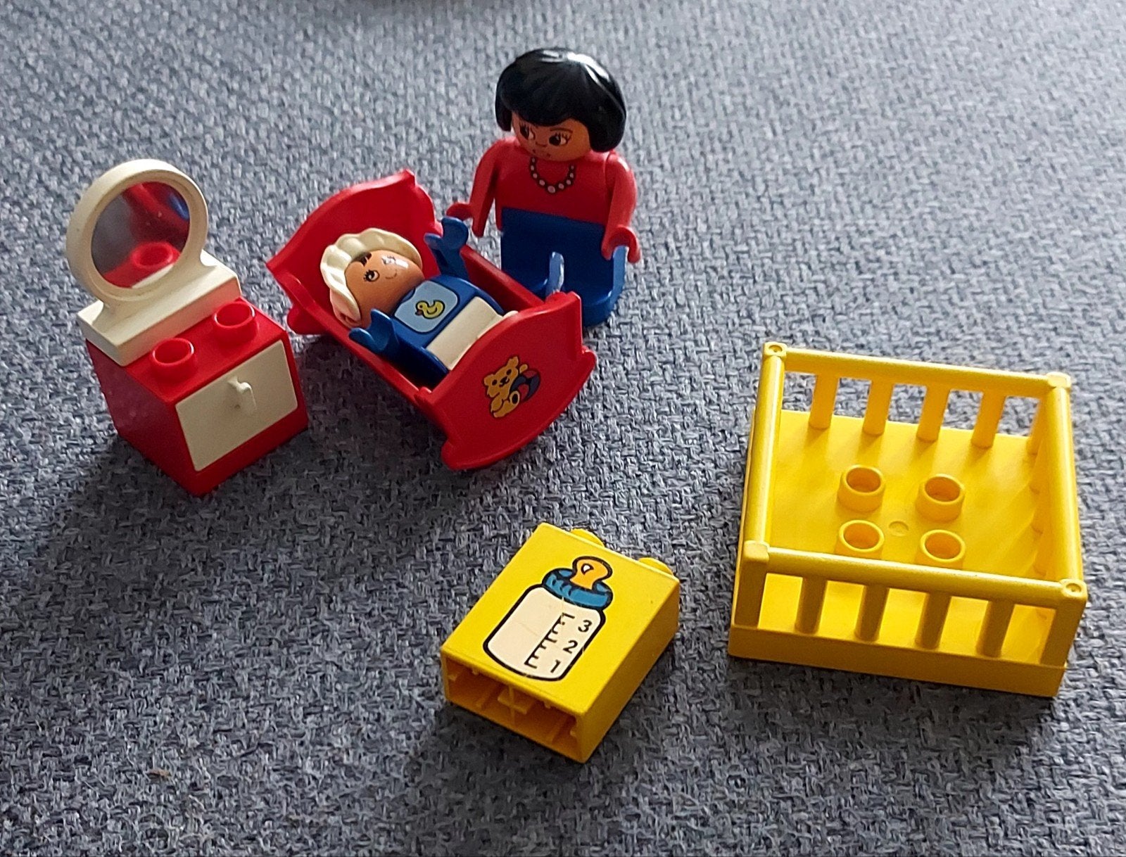 Lego Duplo Babykamer Set 2615, met Poppetjes en Accessoires, Gebruikt, Overige thema's, Ophalen of Verzenden, Inclusief minifiguren
