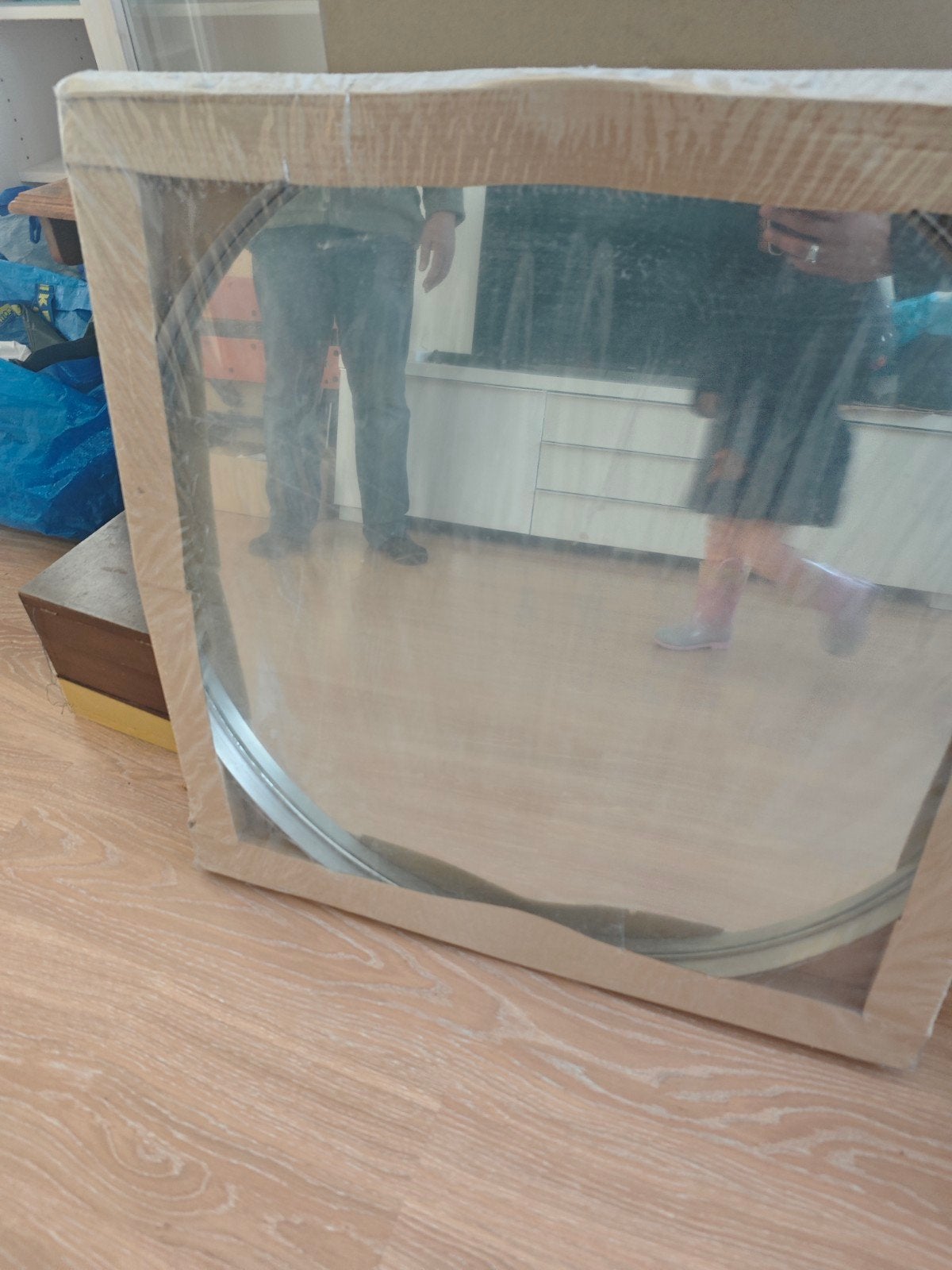 Nieuwe IKEA Grundtal spiegel 70 cm - Originele verpakking, Ophalen, Rond, Nieuw, Minder dan 100 cm