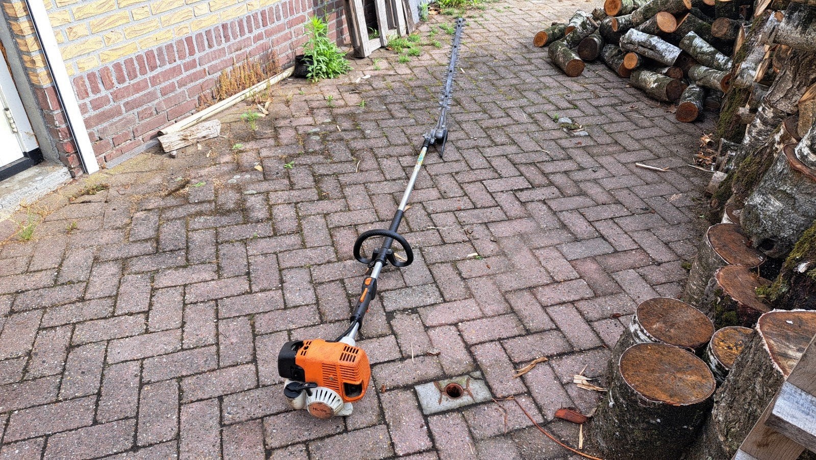 Stihl HL 100 stokheggenschaar 2014 met garantie., Ophalen, Gebruikt, ????, HL 100