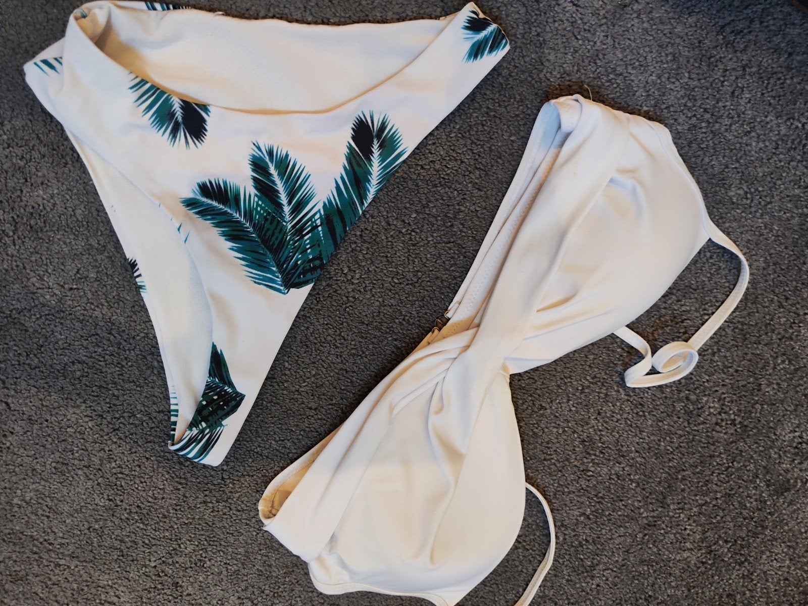 Shein Bikini Maat L met Palmprint, Ophalen of Verzenden, Zo goed als nieuw, Bikini, Groen