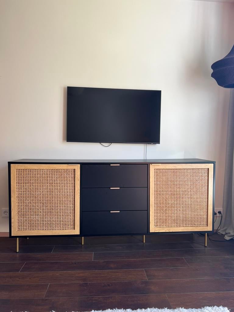Vintage dressoir zwart met rotan, Huis en Inrichting, Kasten | Dressoirs, Ophalen of Verzenden, Zo goed als nieuw, 25 tot 50 cm