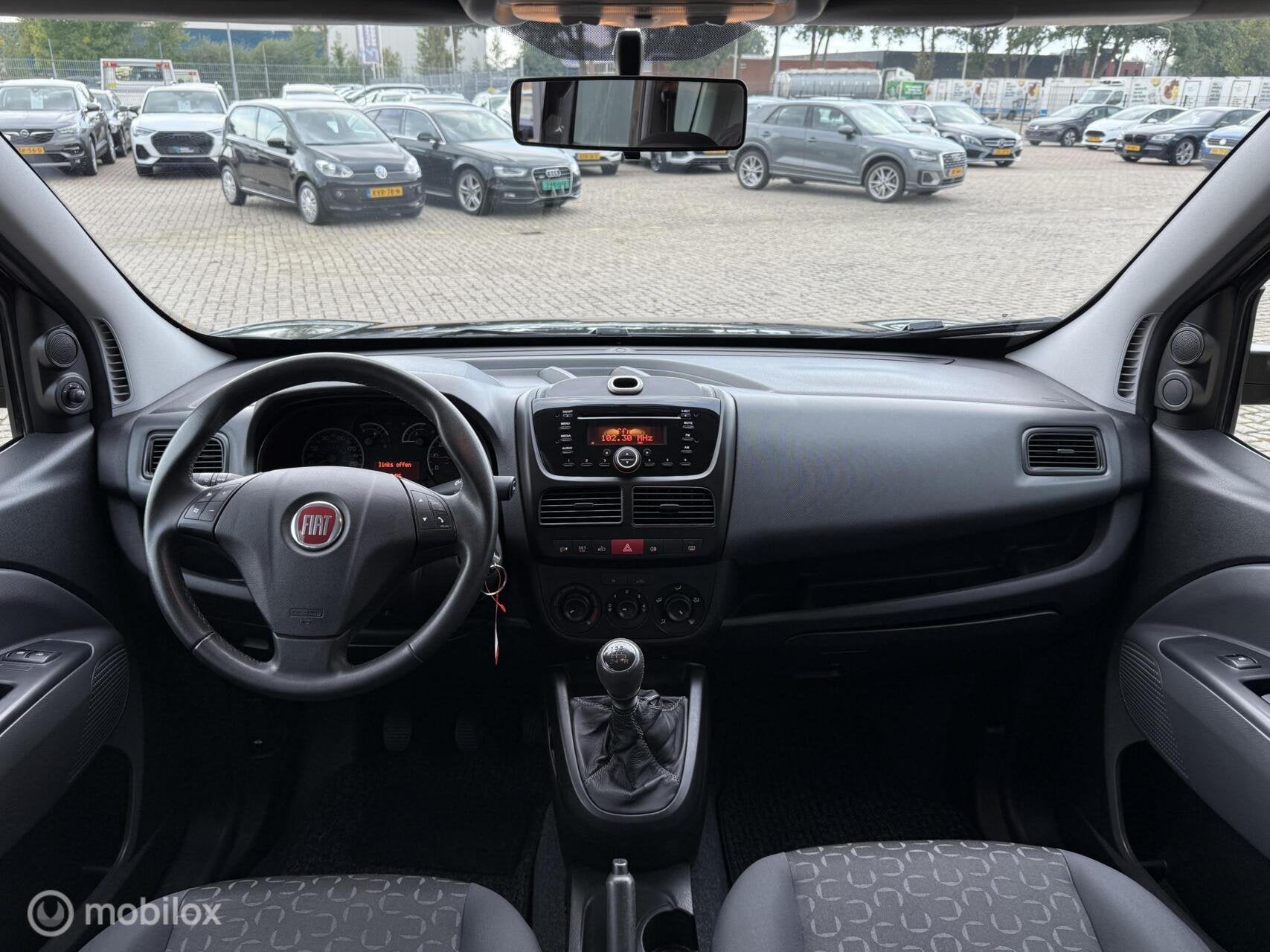 Fiat Doblo 1.4 Active AIRCO, Auto's, Voorwielaandrijving, Gebruikt, Doblo, Zwart