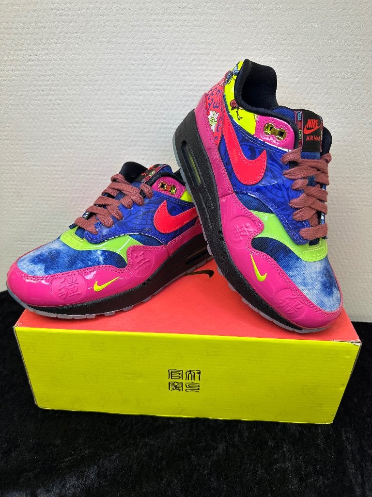 Nike air Max 1 Chinese New Year Longevity - size 36, Overige kleuren, Nieuw, Ophalen of Verzenden, Sneakers of Gympen