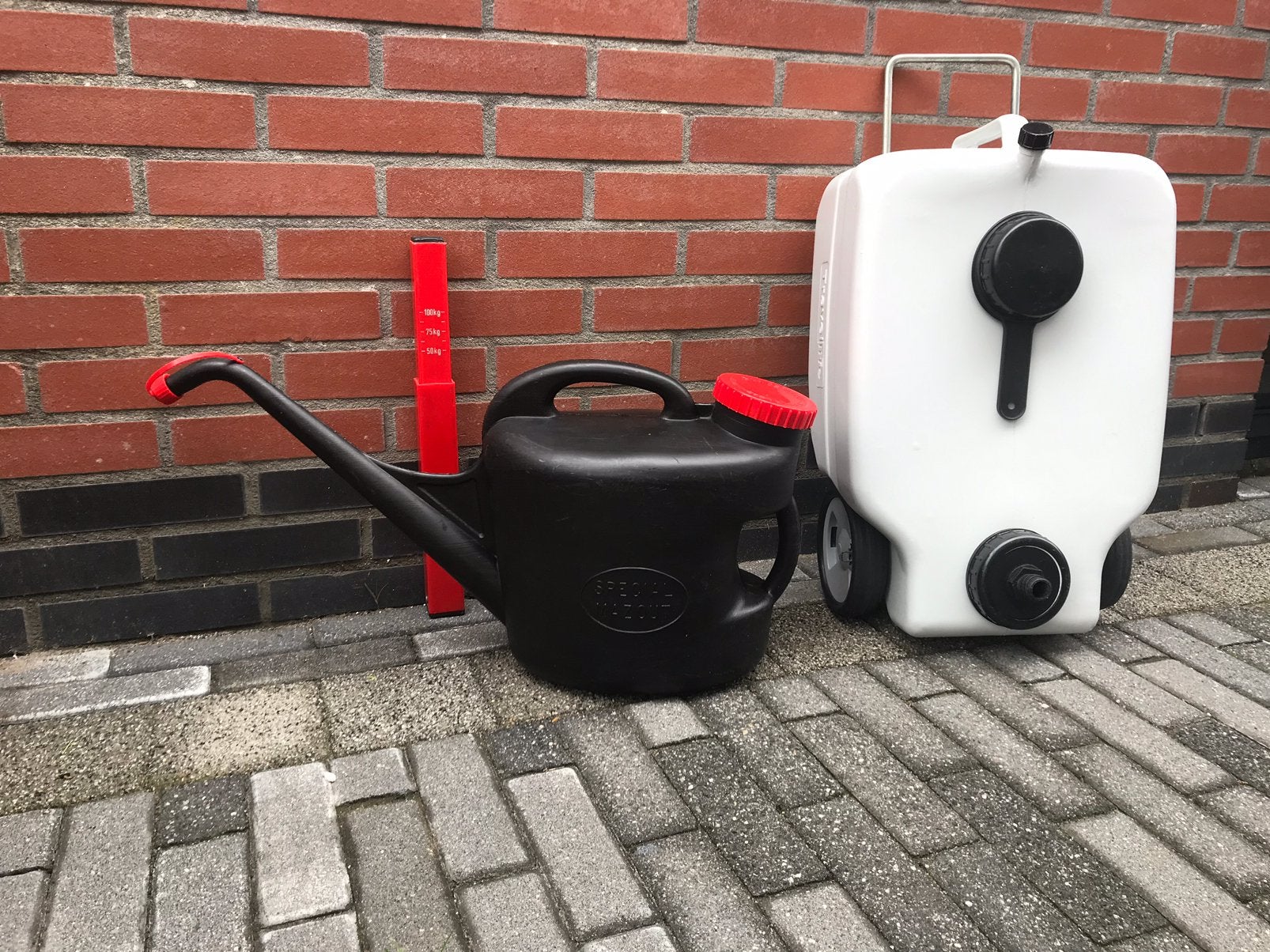 Vuiklwatertank, schoonwater gieter, disselweger, Caravans en Kamperen, Ophalen, Zo goed als nieuw