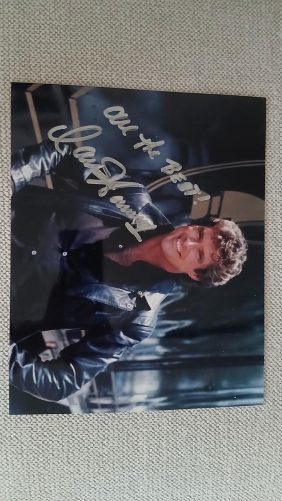 Gesigneerde foto David Hasselhoff - Knight Rider, Ophalen of Verzenden, Zo goed als nieuw, Tv, Foto of Kaart