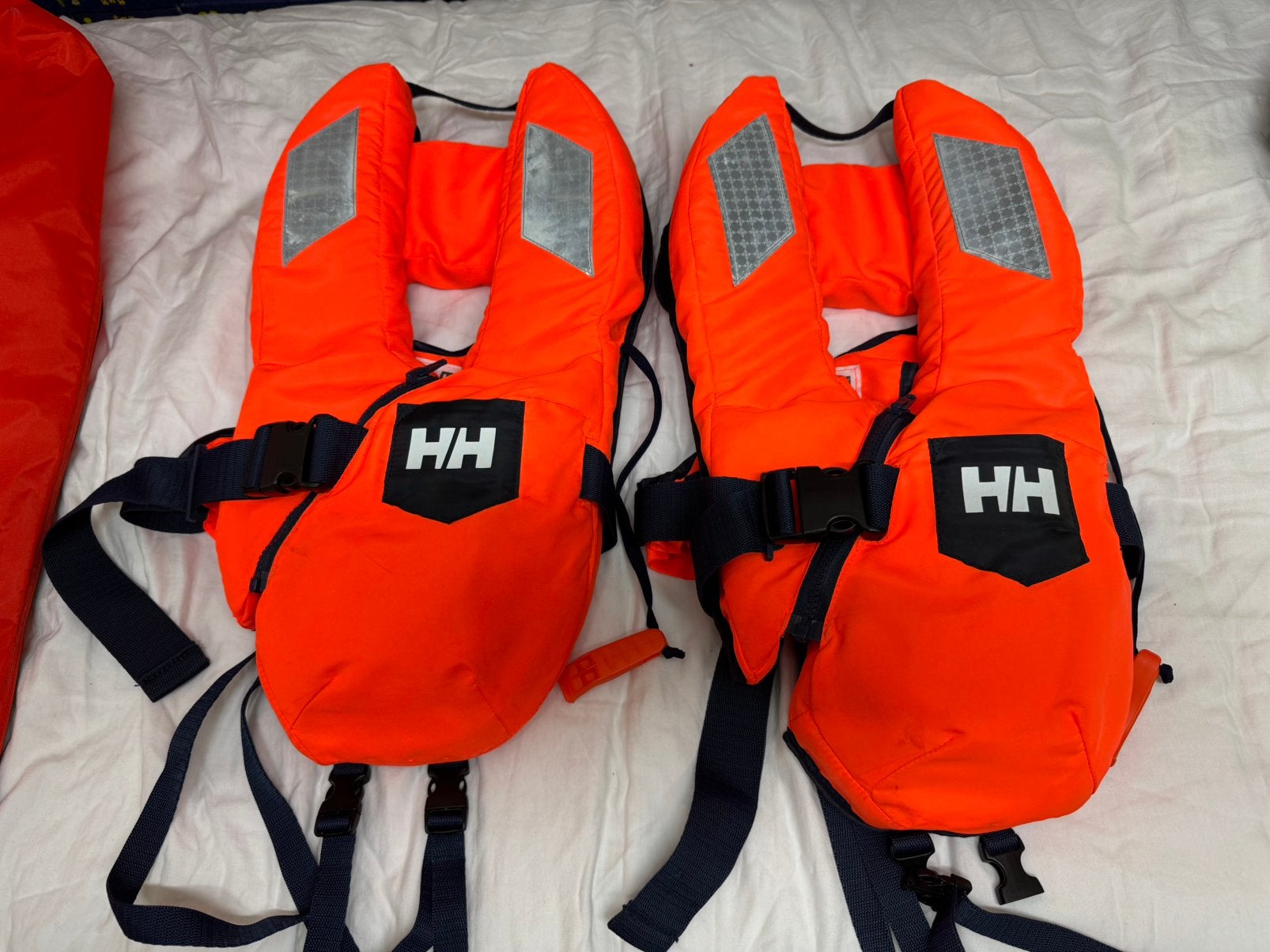 Kinder “ REDDINGSVEST ‘“ Helly Hansen Kid Safe+ Fluor Orange, Watersport en Boten, Watersportkleding, Zo goed als nieuw, Reddingsvest of Zwemvest