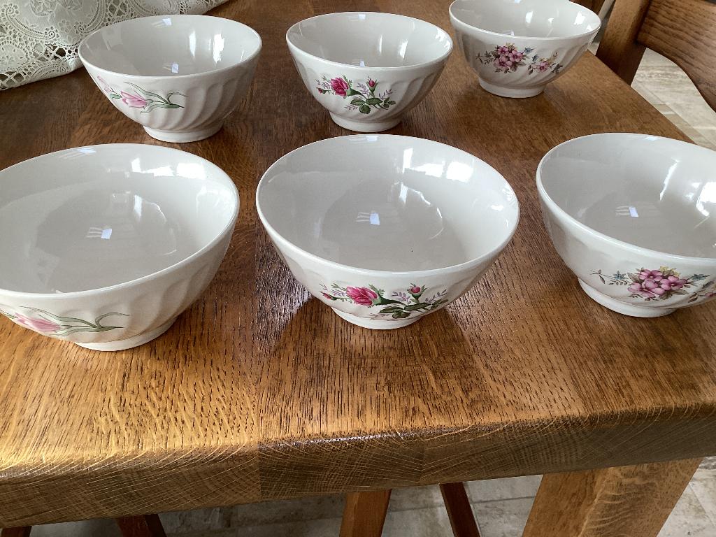 6 x schaaltje  Ø 14cm, Huis en Inrichting, Ophalen of Verzenden, Overige stijlen, Porselein, Schaal of Schalen