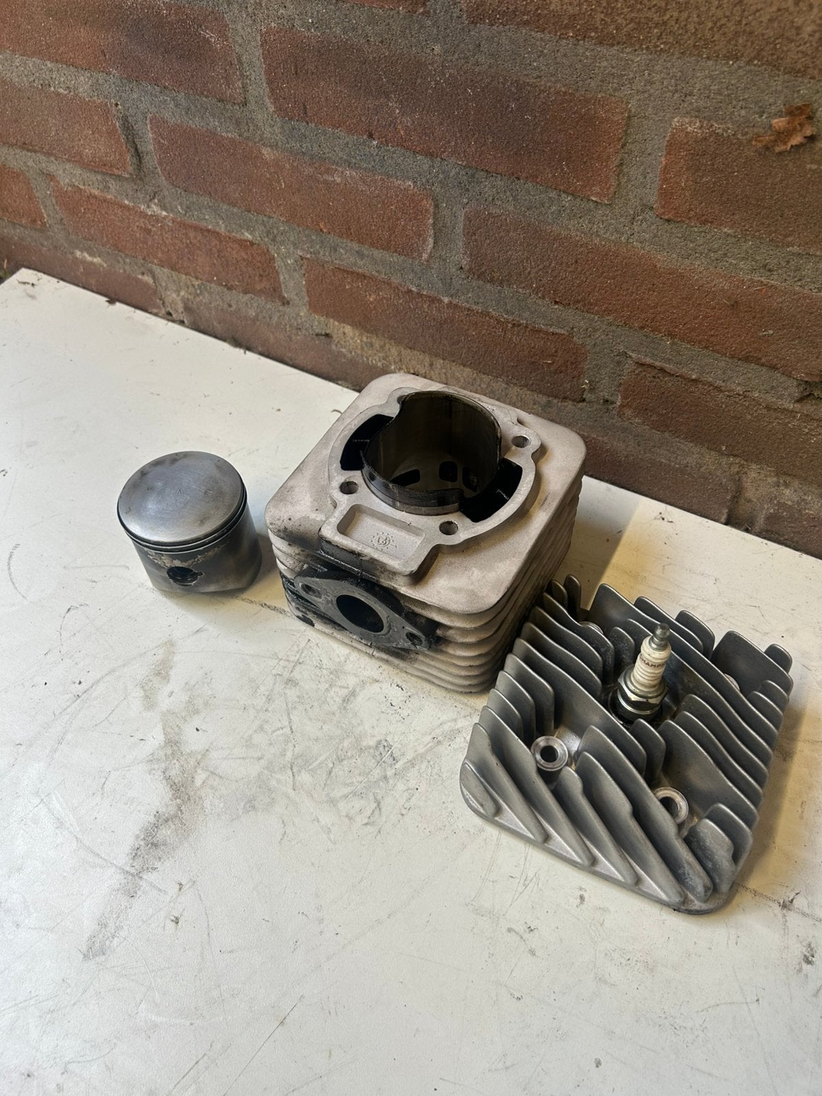 Malossi 172cc cilinder kit, Ophalen