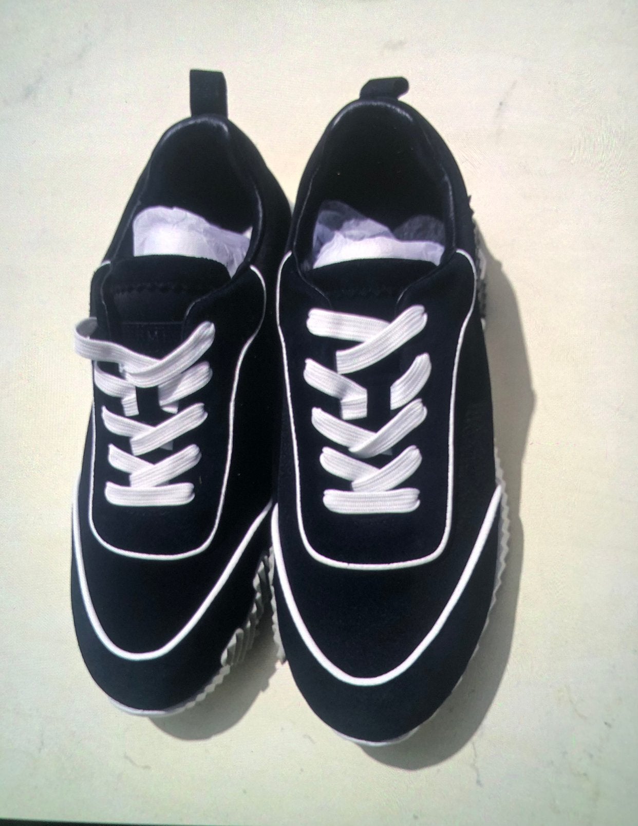 Nieuwe Hermes Sneakers zwart maat 40, Kleding | Heren, Schoenen, Zwart, Nieuw, Ophalen of Verzenden, Sneakers of Gympen