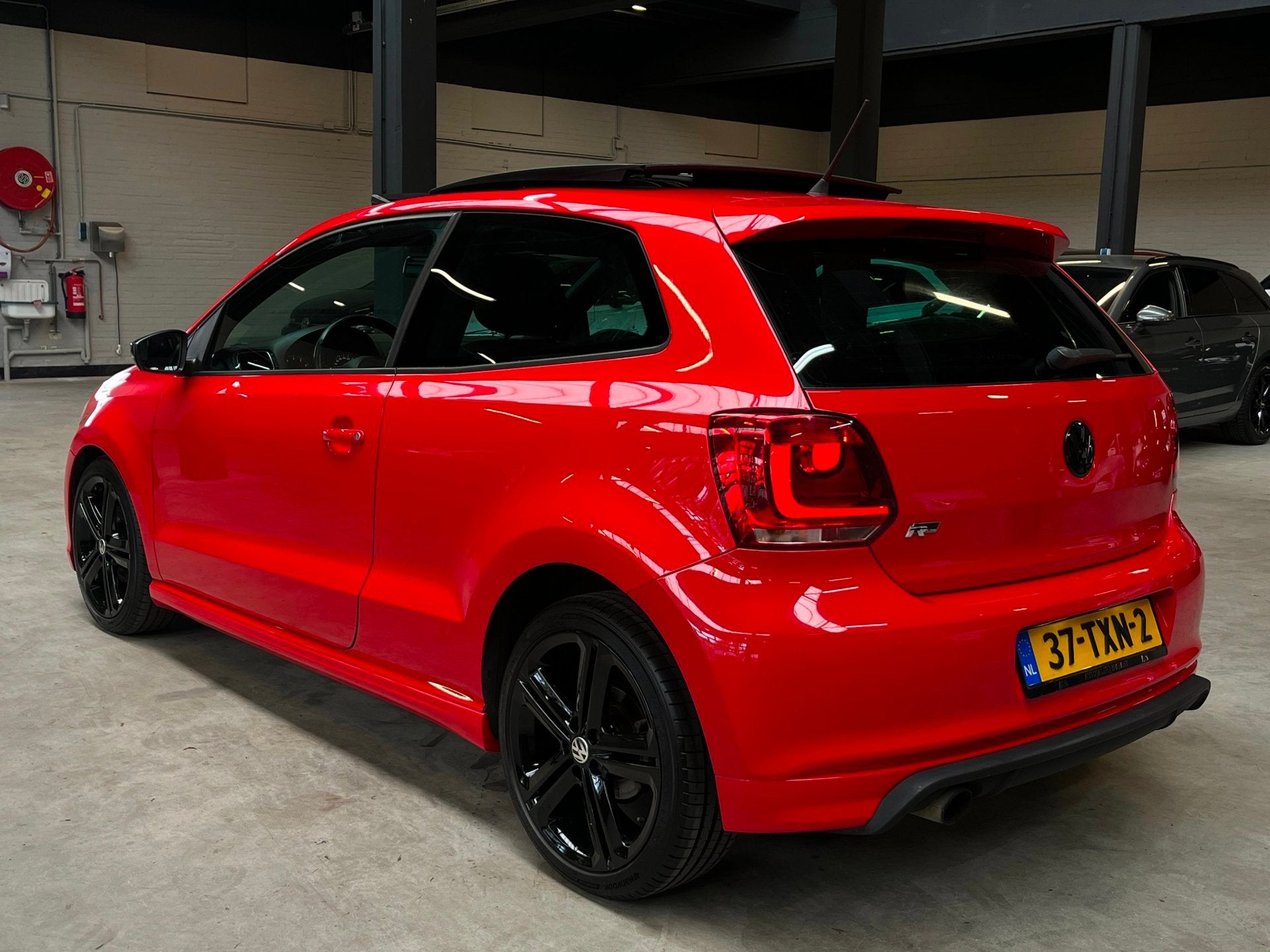 Volkswagen Polo 1.2 TSI R- Line Pano/Cruise/XenonLed, Auto's, Voorwielaandrijving, Euro 5, Stof, Electronic Stability Program (ESP)