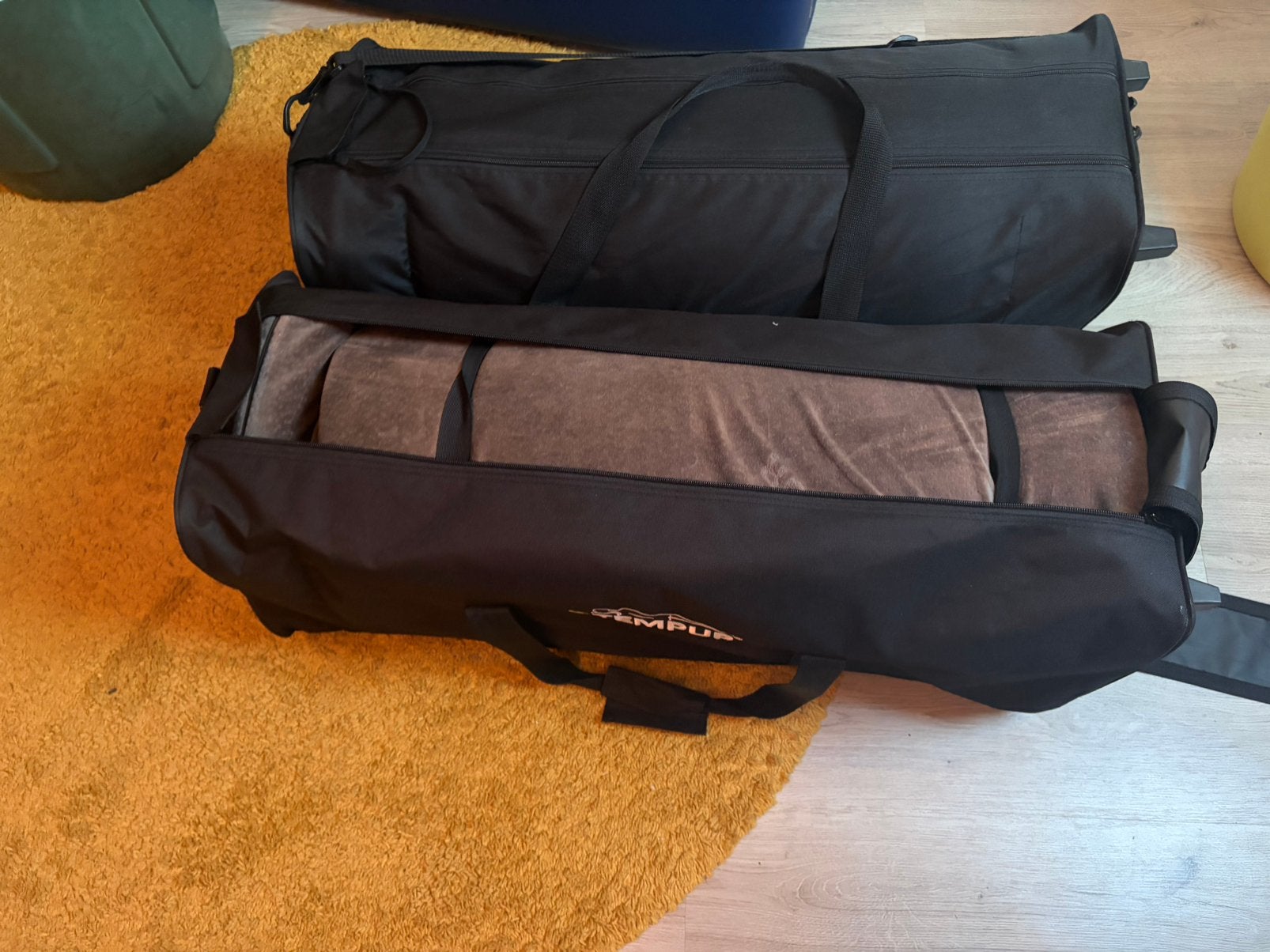Tempur reisset (matras, kussen en roltas), Ophalen of Verzenden, Zo goed als nieuw, Eenpersoons, 70 cm of minder