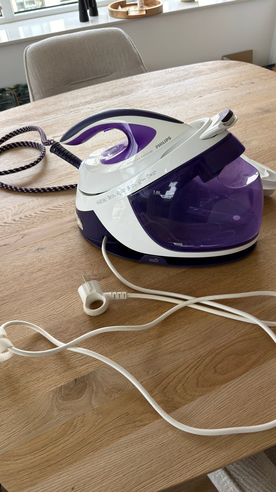Philips PerfectCare Performer Stoomstrijkijzer, Ophalen, Gebruikt, Strijkijzer met snoer
