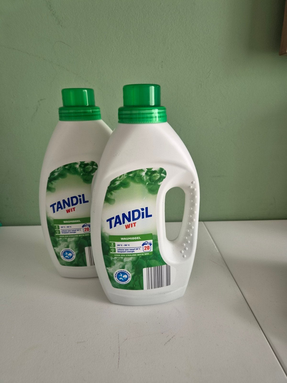 Tandil Wit Wasmiddel - Ruilen voor een reep chocola, Ophalen