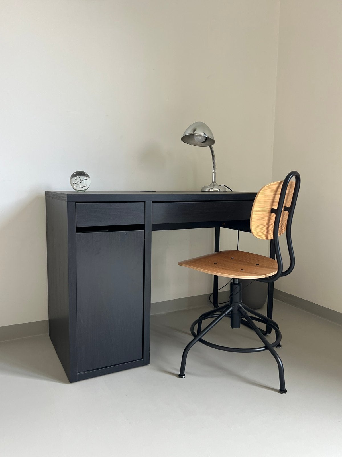 IKEA-bureau Micke — zwart-bruin, Ophalen, Overige typen, 105 cm, Hout