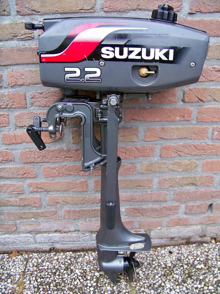 Suzuki 2.2pk 2-takt kortstaart buitenboordmotor 10kg, Ophalen, Gebruikt, Eén persoon, Overige typen