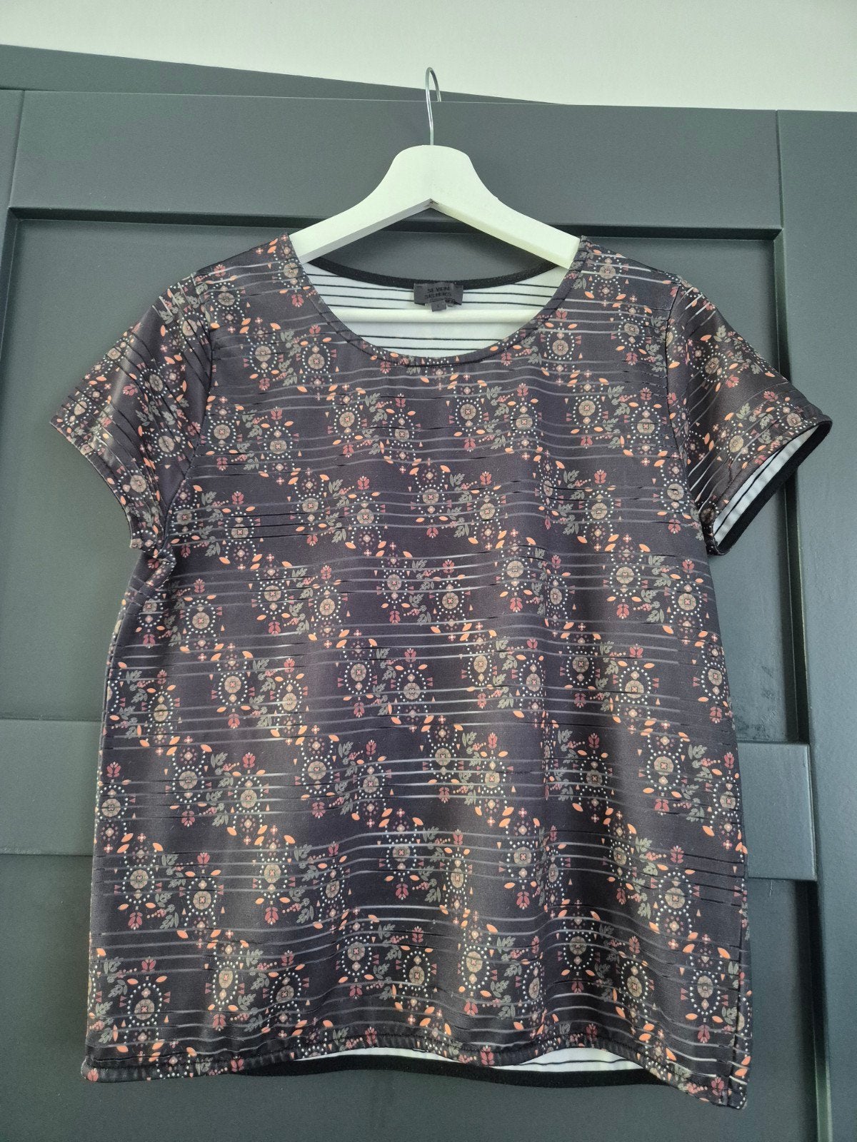 shirt maat S, Ophalen of Verzenden, Zo goed als nieuw, Korte mouw, Maat 36 (S)