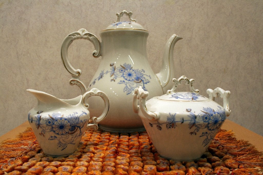 KOFFIE SERVIES UIT 1880., Ophalen of Verzenden