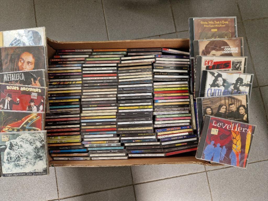 Cd verzameling, Ophalen, Gebruikt