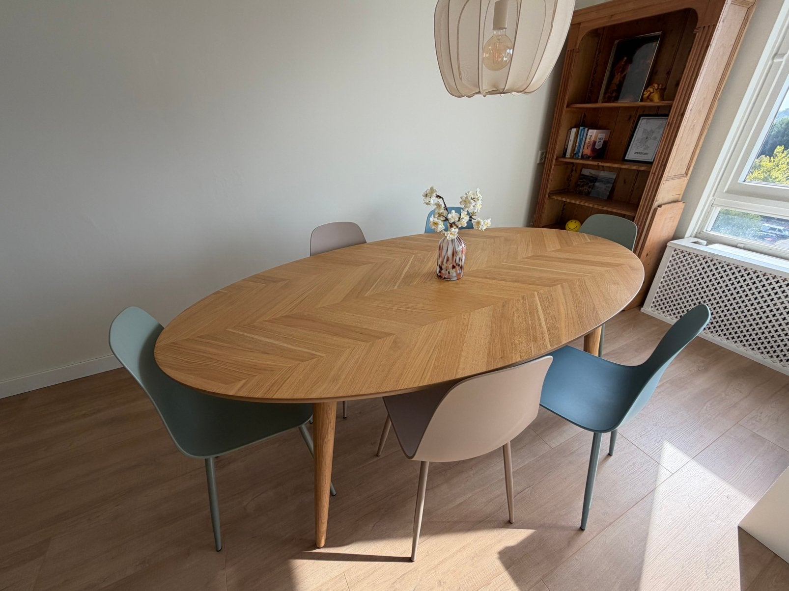 Eetkamer stoelen pastel kleuren 6 stuks, Huis en Inrichting, Stoelen, Ophalen, Zo goed als nieuw, Vijf, Zes of meer stoelen