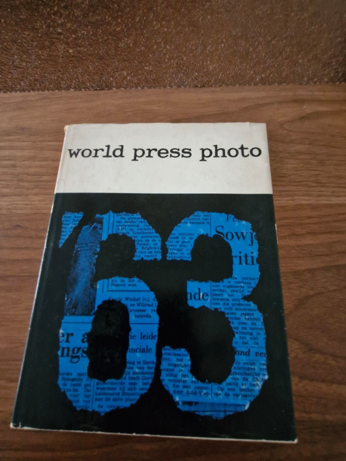 World Press Photo '63 - Historisch Fotoboek, Boeken, Ophalen of Verzenden, Gelezen, Fotografie algemeen, Stichting World Press Photo