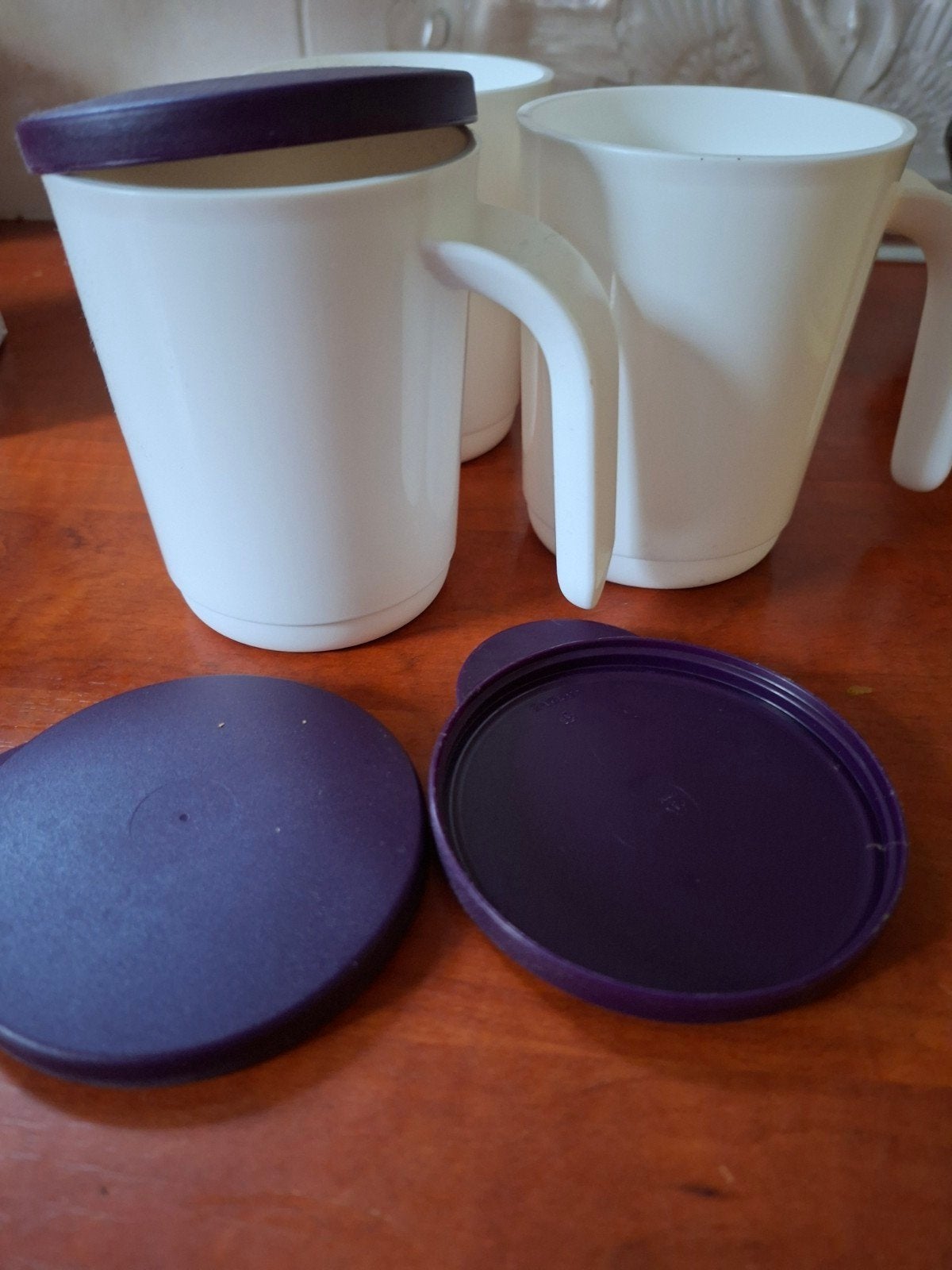 Tupperware Bekers met Deksel - Wit/Paars (Set van 4), Ophalen, Overige kleuren, Beker of Kan, Nieuw