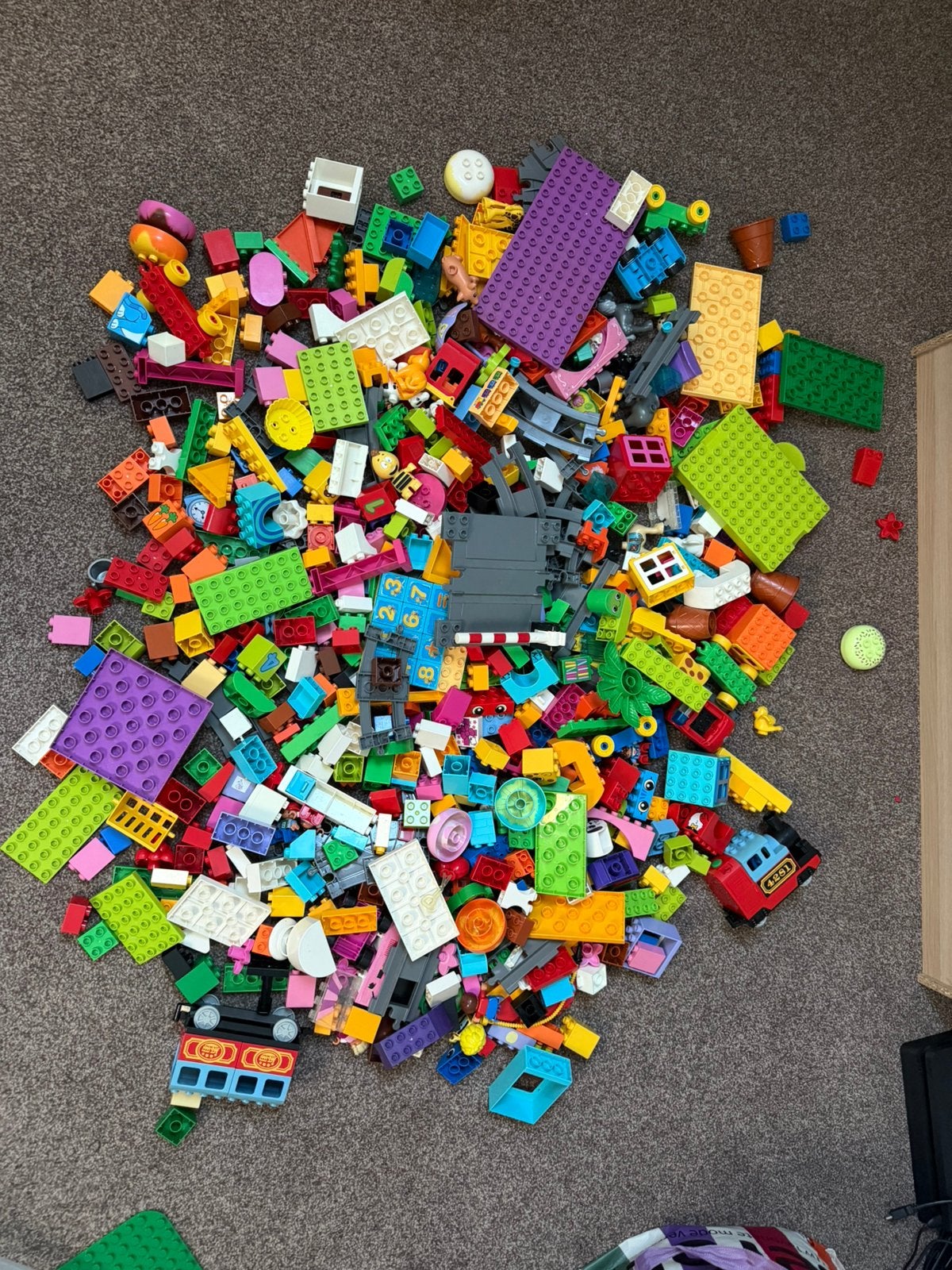 Duplo verzameling, oa treinbaan + locomotief en diverse sets, Gebruikt, Ophalen of Verzenden, Duplo, Meerdere sets