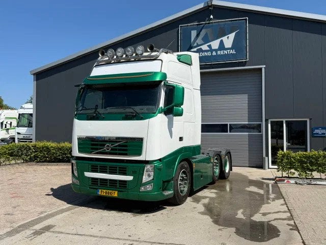 Volvo FH FHE3C, manual gear! (bj 2012), Auto's, Euro 5, Wit, 2 stoelen, 500 pk