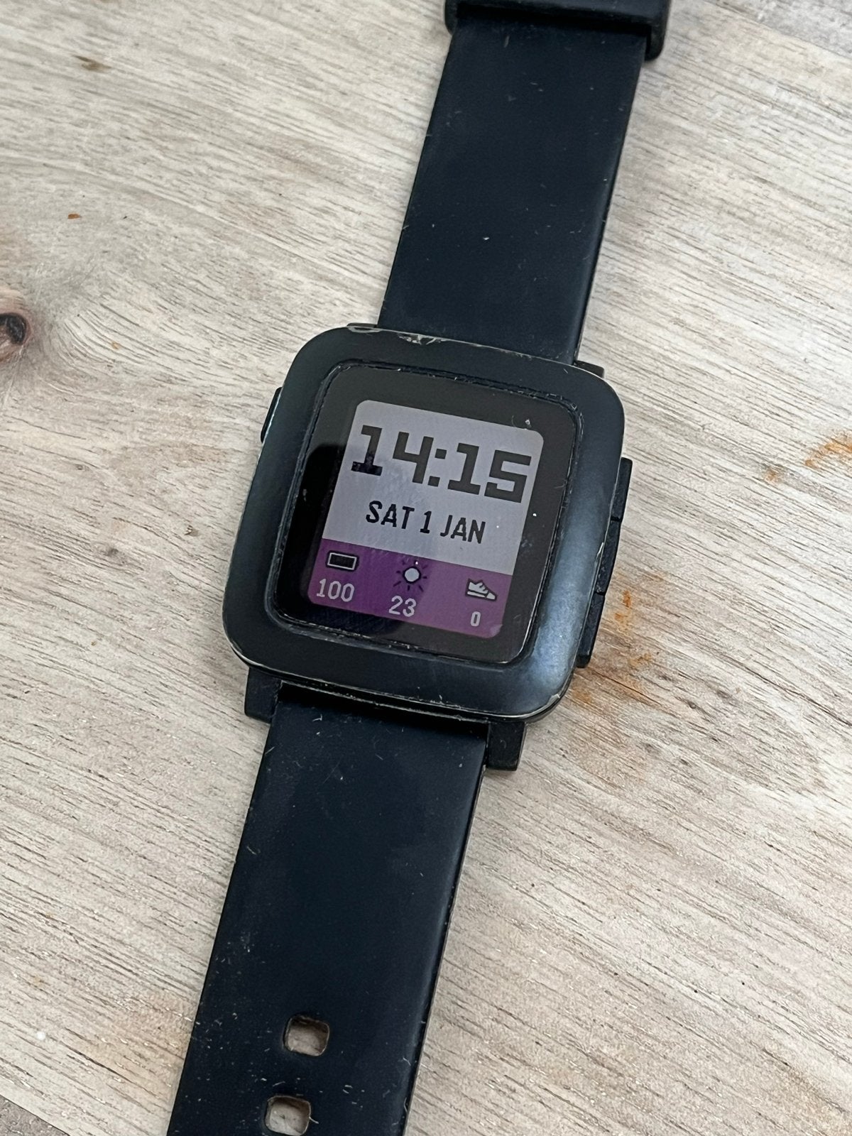 Pebble Time Smartwatch - Zwart, Gebruikt, Zwart, Ophalen of Verzenden, Stappen