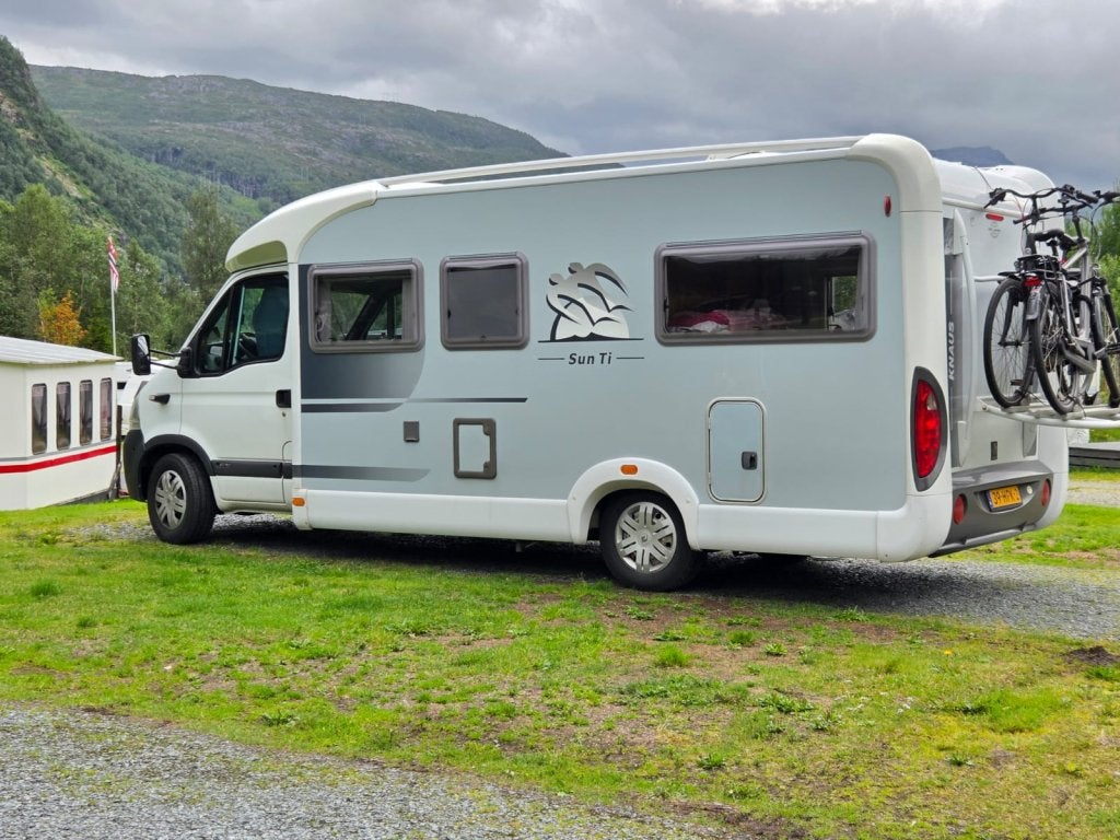 Knaus Knaus SunTI (1050491), Caravans en Kamperen, Campers, Chemisch toilet, Ringverwarming, 6 tot 7 meter, Particulier