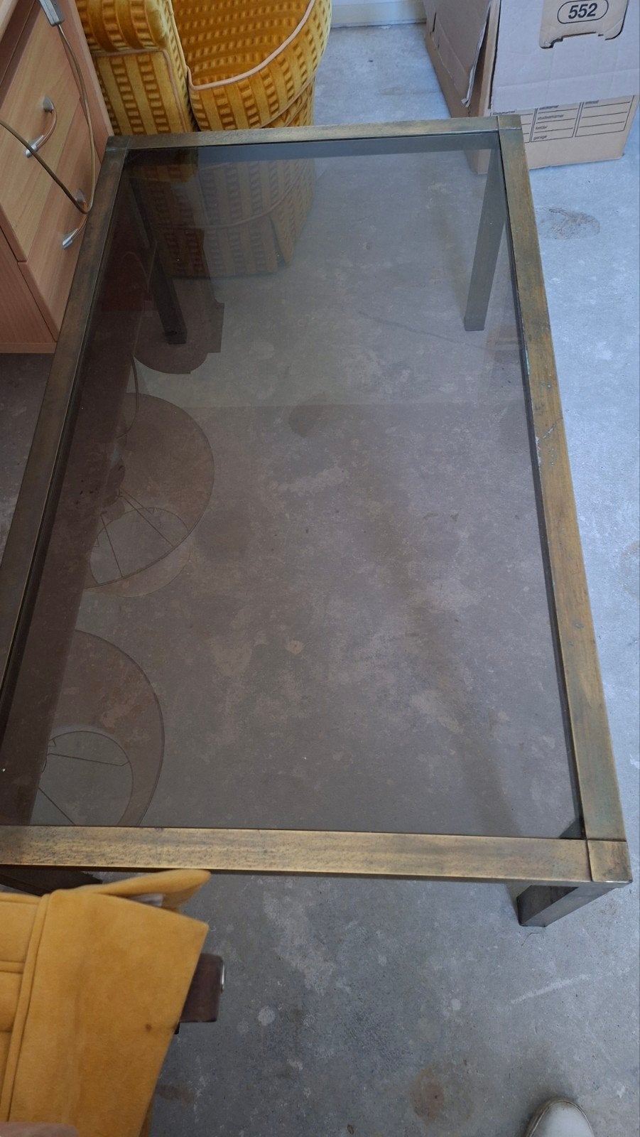 Salontafel glas met messing onderstel, Ophalen