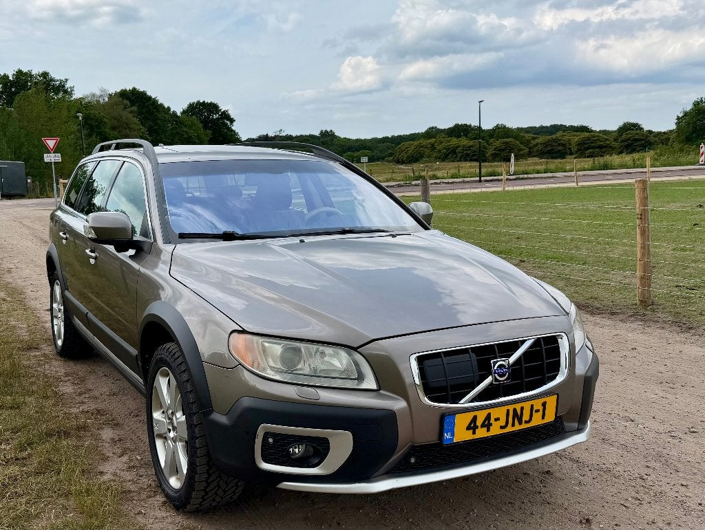 Volvo XC70 3.2 AWD Summum Adeptive CR, 2007 Grijs youngtimer, Auto's, Volvo, Automaat, 238 pk, 1800 kg, Open dak