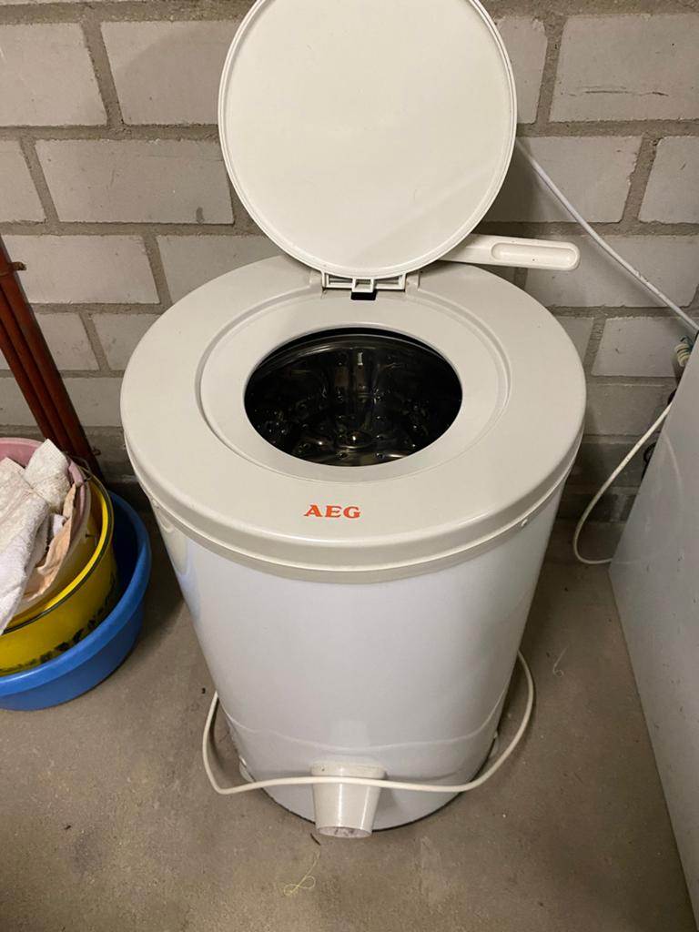 AEG Centrifuge - Compact en Efficiënt, Witgoed en Apparatuur, Ophalen, Gebruikt