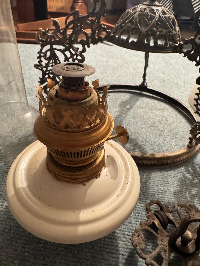 Oude petroleumlamp / hanglampconstructie, Ophalen