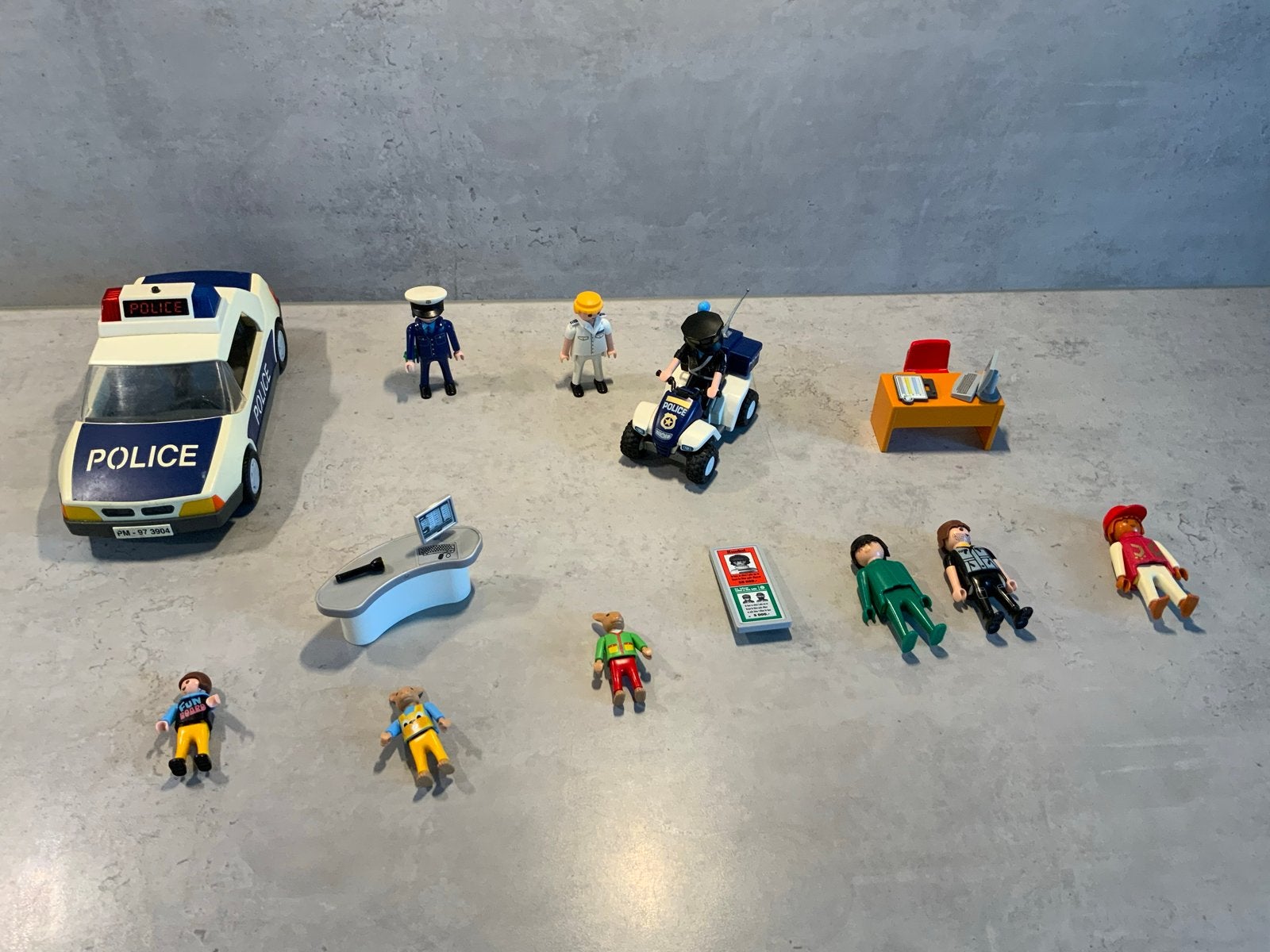 Playmobil Politie Set met Politieauto en Boeven, Gebruikt, Complete set, Voertuig, Ophalen of Verzenden