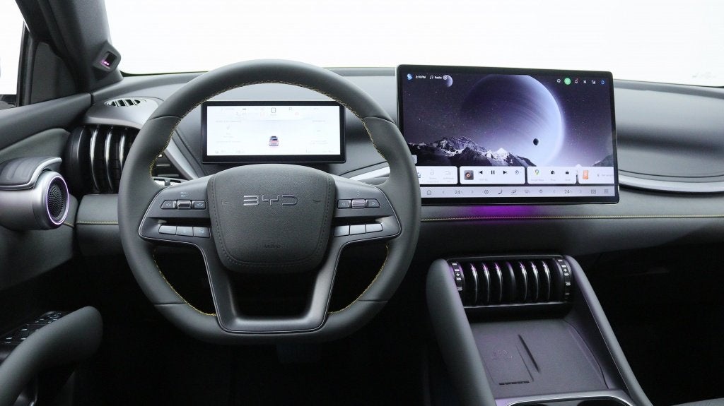 BYD Atto 3 EVO Design 74.8 kWh | Incl. € 2.950 ACTIE | Pri, Auto's, BYD, 0 cilinders, Zwart, Zwart, Leder