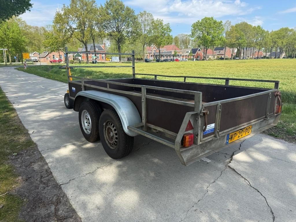Gebruikte Anssems aanhangwagen afm. 301 x 150 2000 kg, Ophalen