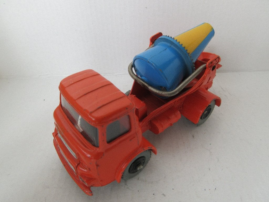 Dinky Toys Albion Lorry Mounted Concrete Mixer nr. 960, Ophalen of Verzenden, Gebruikt, Bus of Vrachtwagen, Dinky Toys
