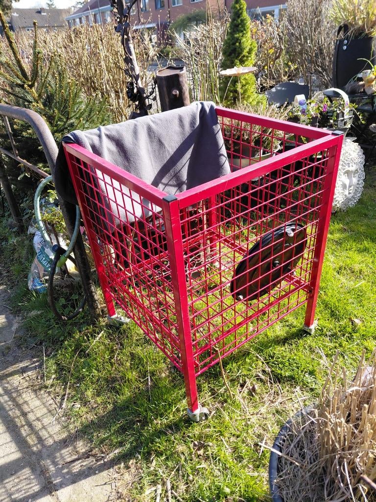 Houtkorf op wielen, Ophalen