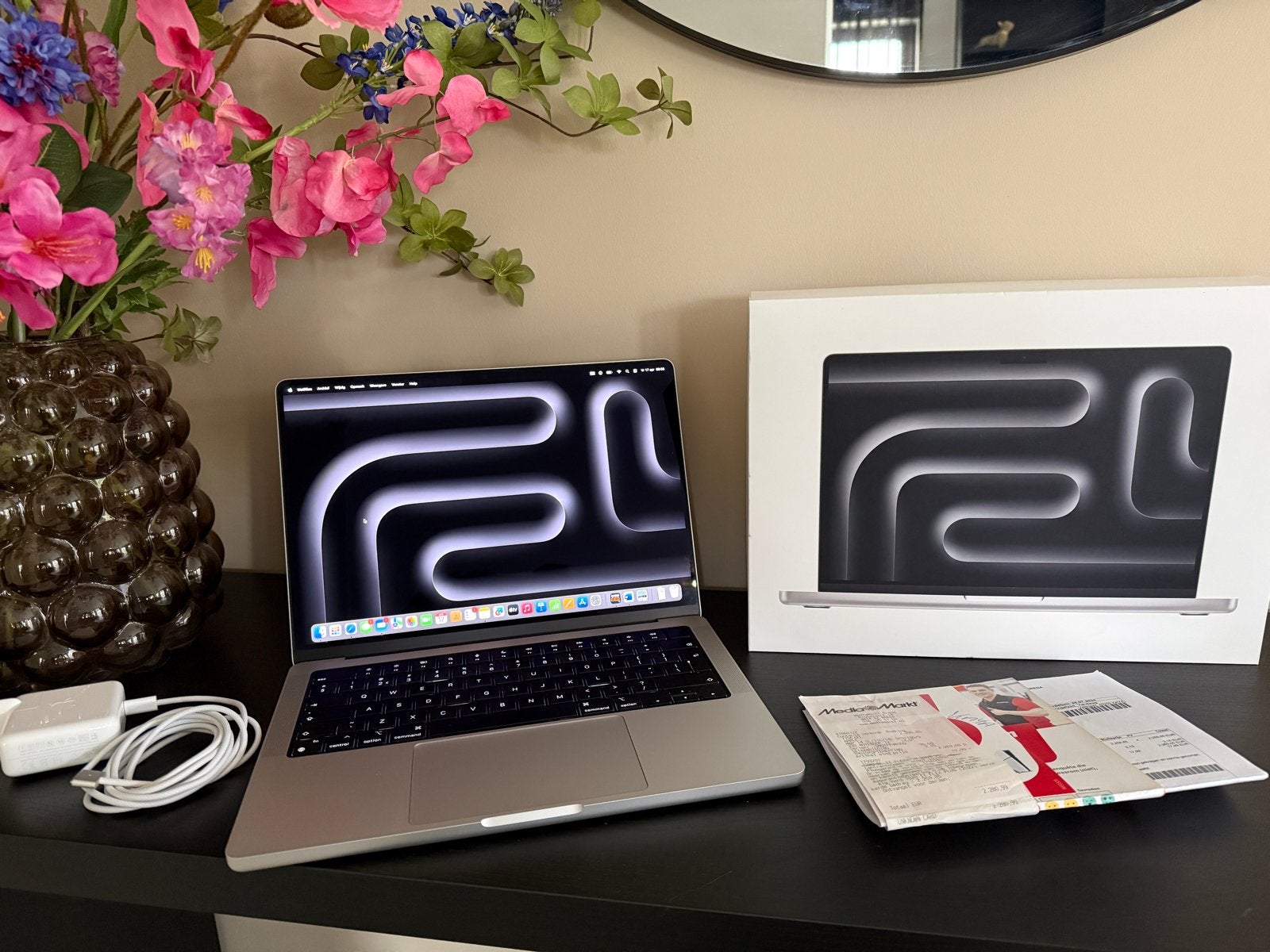 MacBook Pro M3 Pro-chip (14-inch, 18GB RAM, 512GB SSD), Computers en Software, Apple Macbooks, Zo goed als nieuw, MacBook Pro