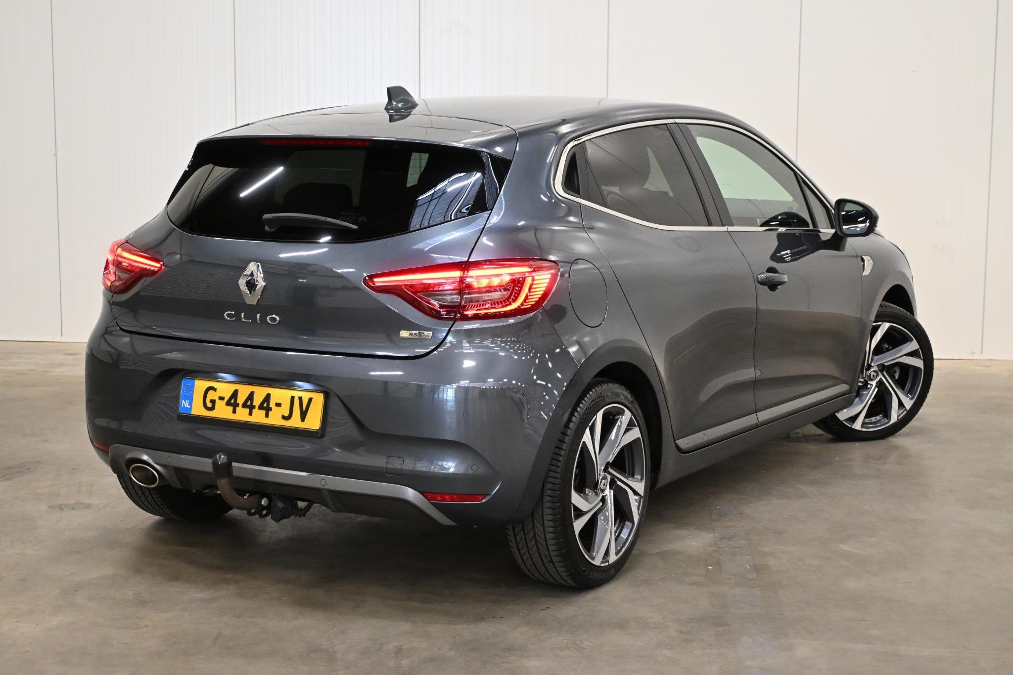 Renault Clio TCe 130 EDC RS Line | AUTOMAAT | TREKHAAK | 360, Dealer onderhouden, Stof, Gebruikt, Euro 6