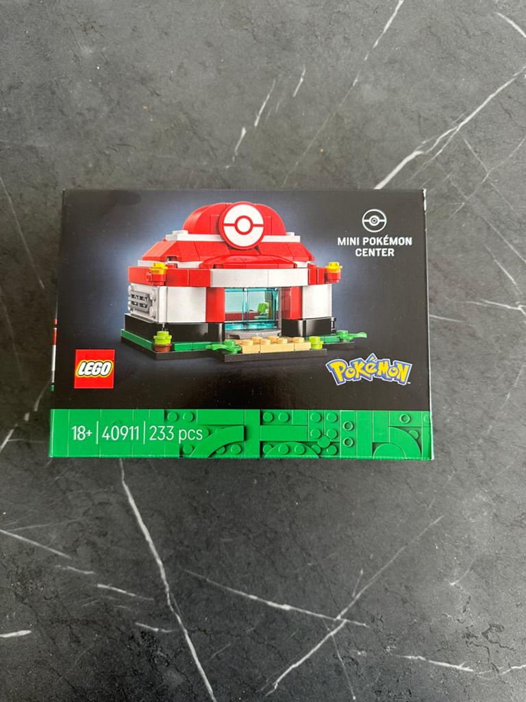 Lego pokemon center, Kinderen en Baby's, Speelgoed | Duplo en Lego, Ophalen of Verzenden, Nieuw