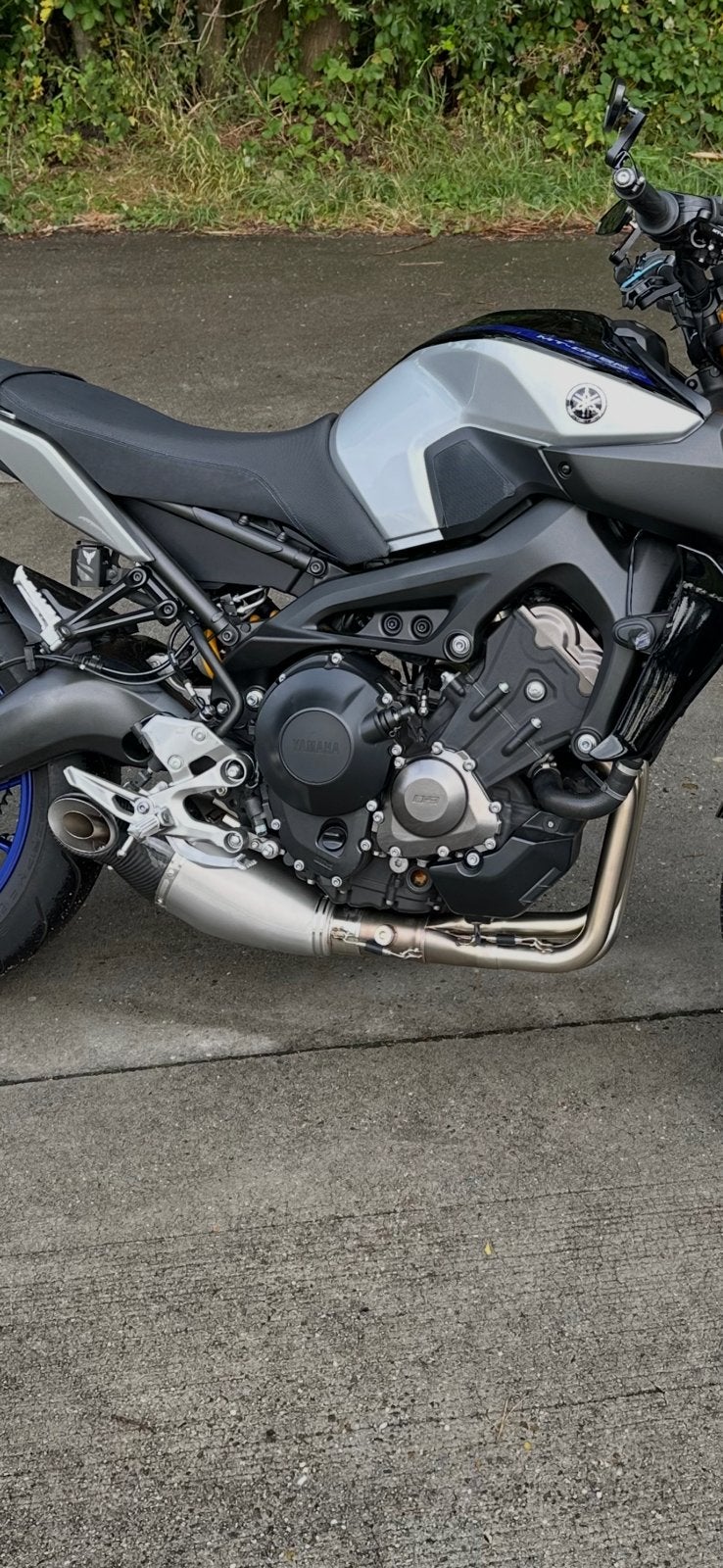 Yamaha MT 09 tracer uitlaat akrapovic look!, Ophalen