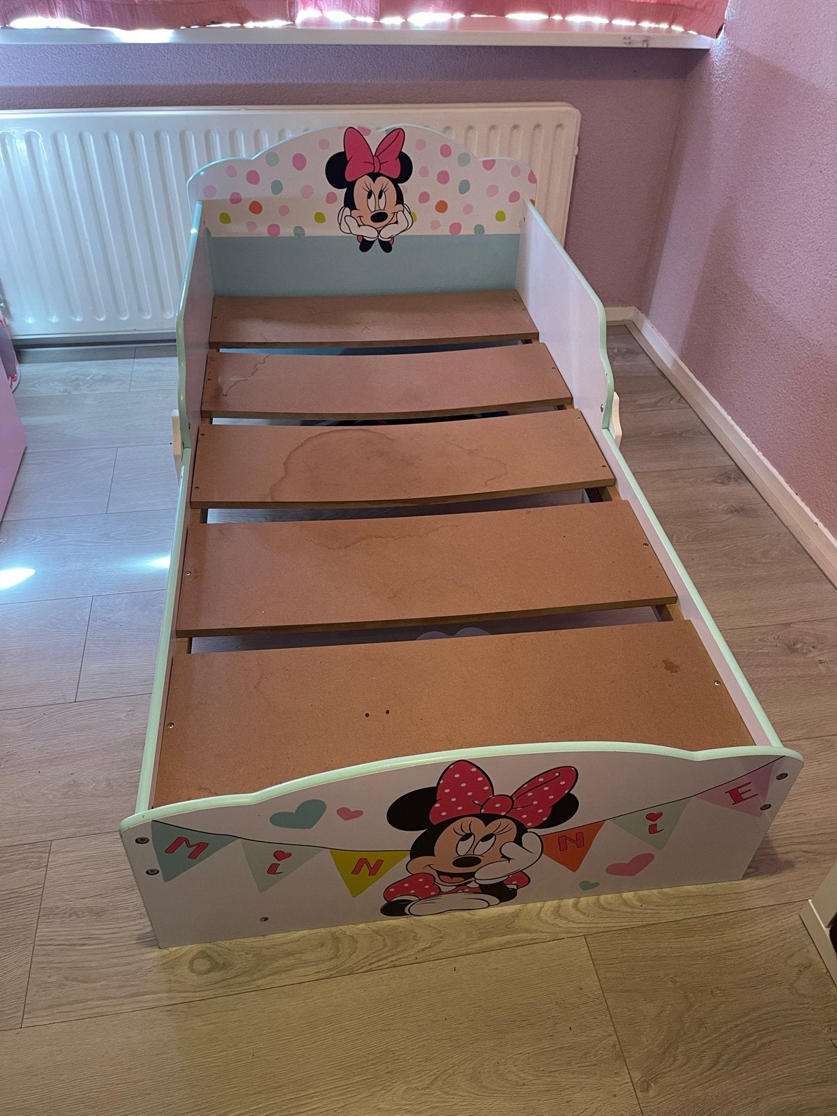 Minnie Mouse peuterbed met extra's, Gebruikt, Wit, Hout, Eenpersoons