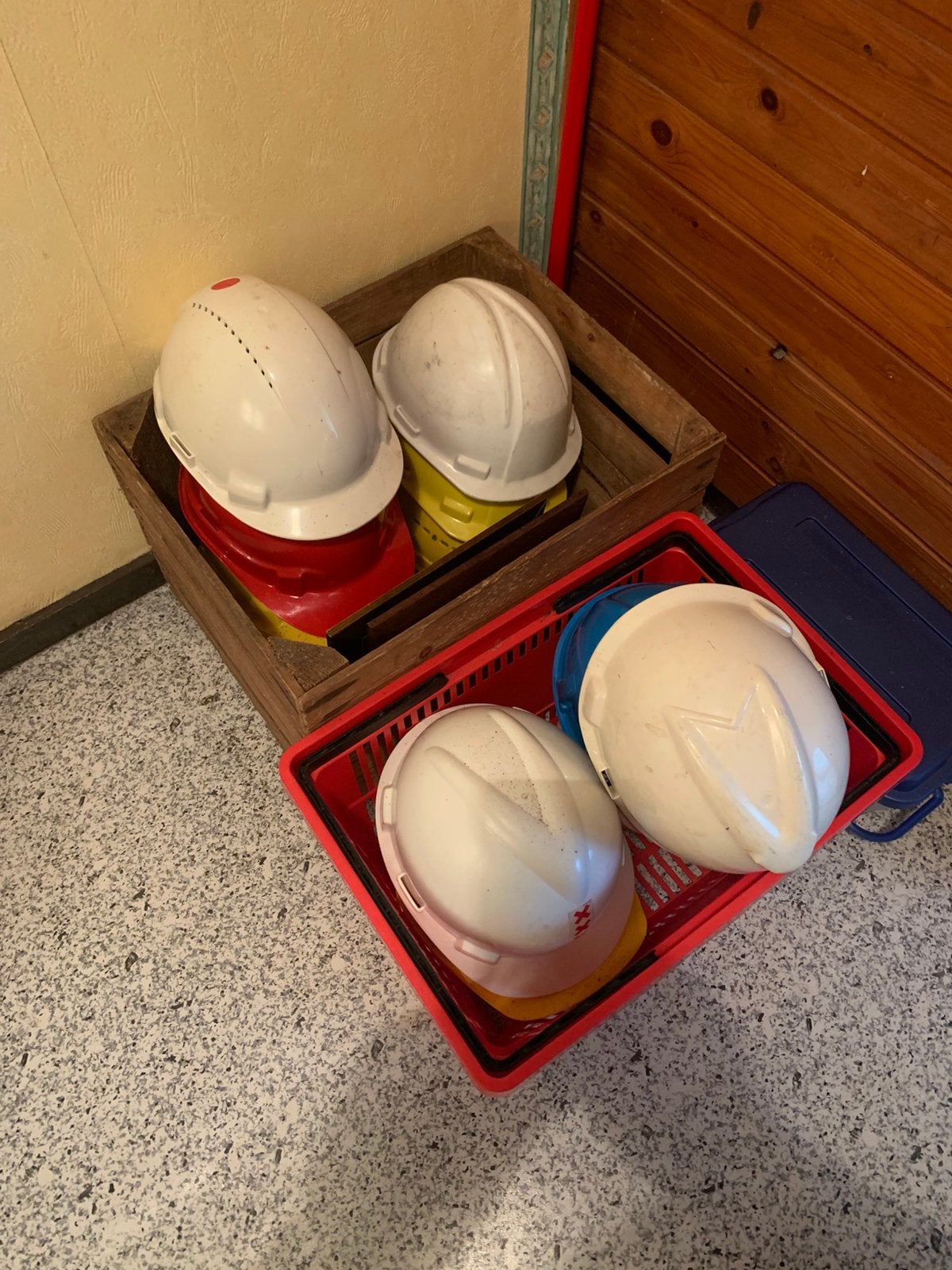 Veiligheidshelmen, Doe-het-zelf en Verbouw, Ophalen, Gebruikt