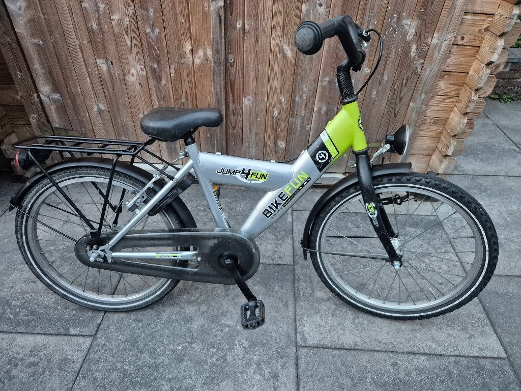 Nette BikeFun 20 inch fiets met terugtraprem, Ophalen, Zo goed als nieuw, 20 inch, Handrem