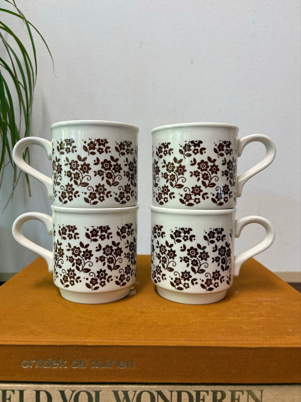 Prachtige Vintage set Biltons Aardewerk Mokken Bloemen 1970, Ophalen of Verzenden