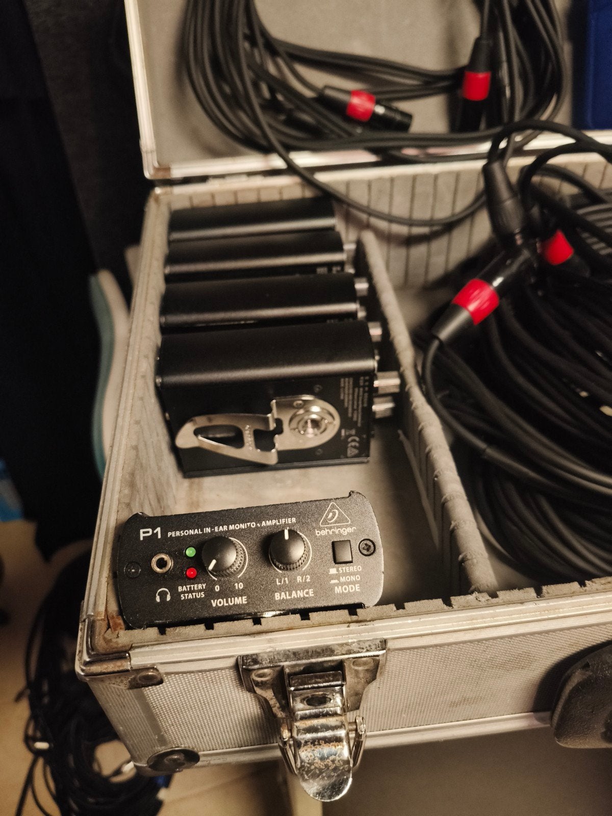 5x Behringer P1 in-ear inc PD-connex stereo xlr 6meter kabel, Ophalen of Verzenden